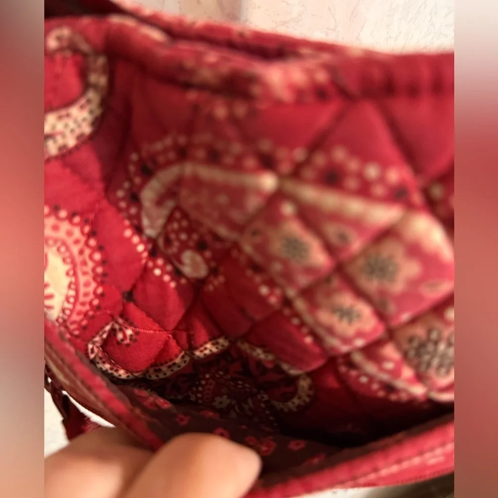 Vera Bradley Mesa Red Paisley Hipster Crossbody Bag, Cottagecore, Feminine